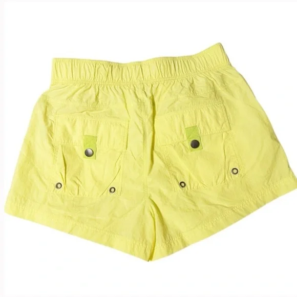 NWOT FREE PEOPLE FP MOVEMENT NEW HEIGHTS SHORTS SIZE SMALL YELLOW - Picture 7 of 7